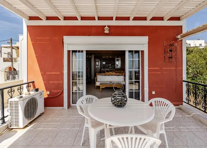 Pan Family House * Fira (Santorini)