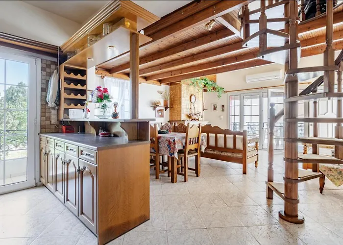 Pan Family House * 费拉